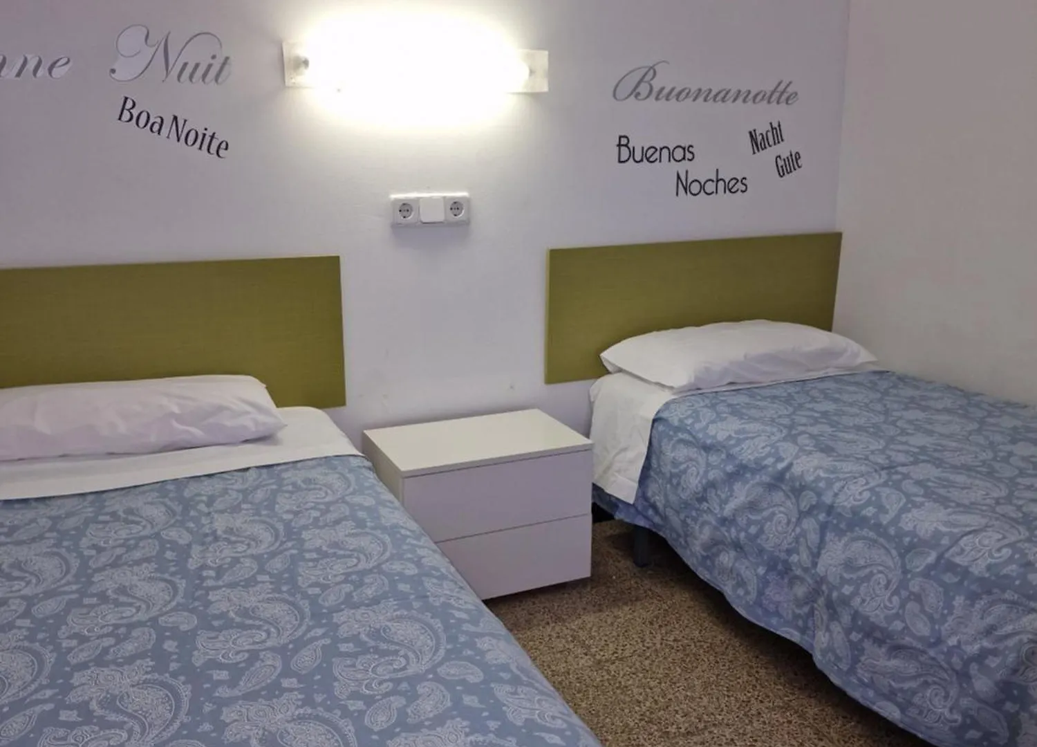 Hotel Pensio Torrent L' Escala Affittacamere